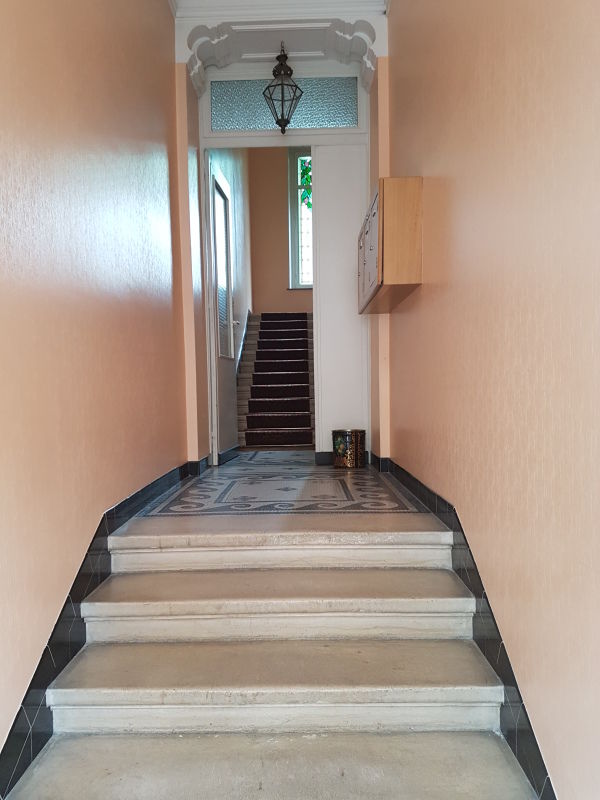 Appartement -F4- Grand parking 3 caves Construction anné....