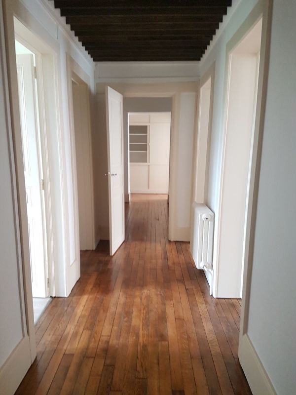 Appartement -F4- Grand parking 3 caves Construction anné....