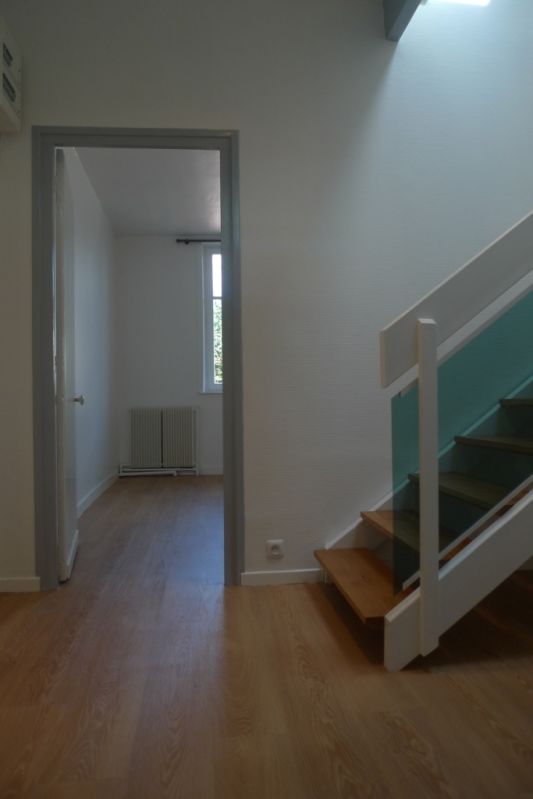 Appartement duplex - F4 - Jardinet, buanderie, caves et ....