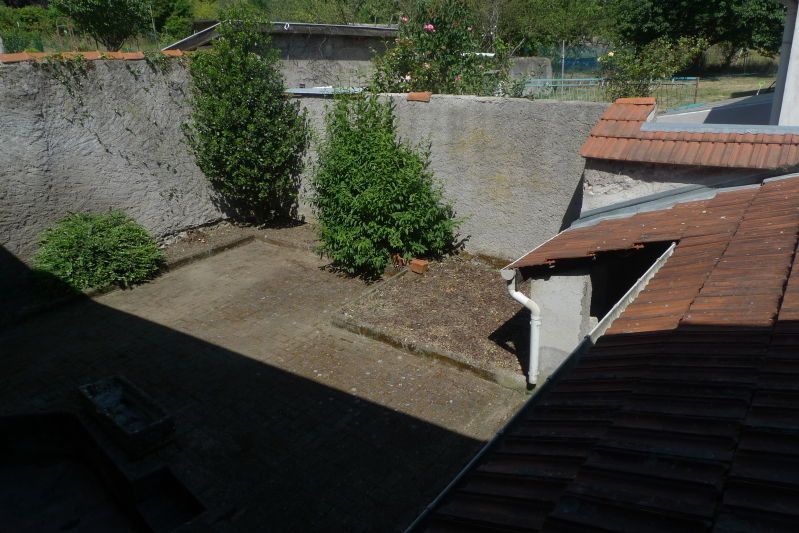Appartement duplex - F4 - Jardinet, buanderie, caves et ....