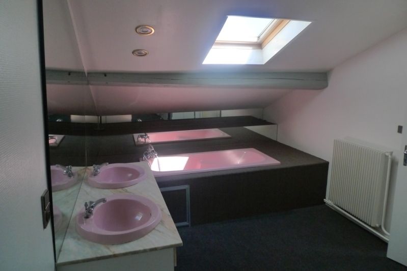 Appartement duplex - F4 - Jardinet, buanderie, caves et ....
