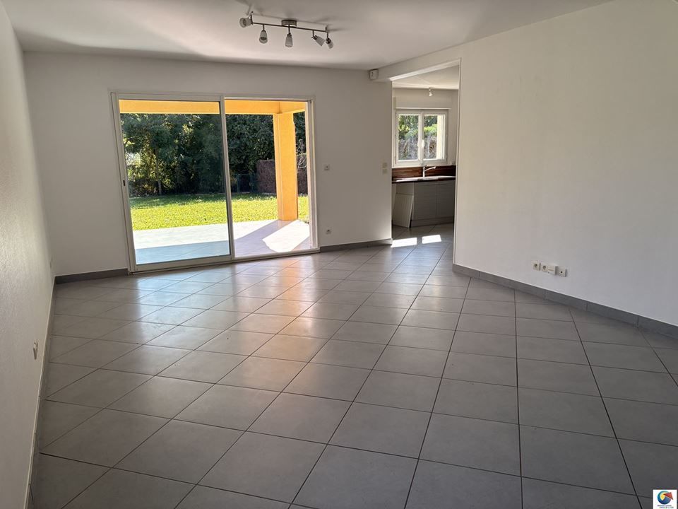 Villa - 110m ²