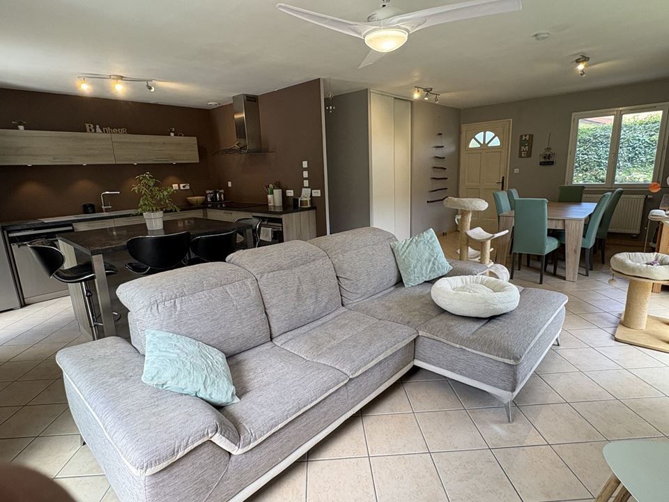 Villa - 102m ²