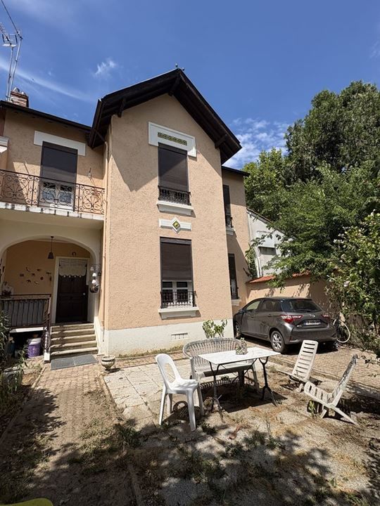 Maison - 120m ²