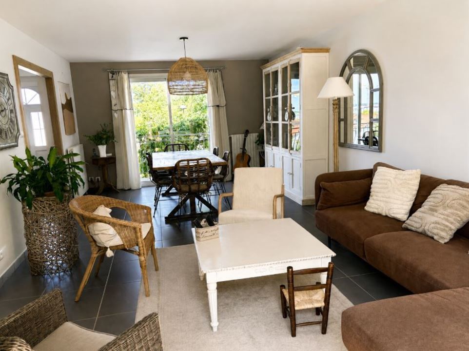 Villa - 165m ²