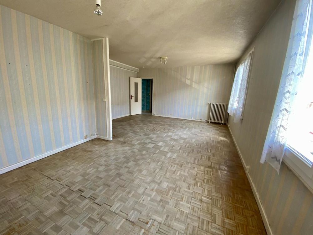 Appartement 4 pièces avec garage et cave