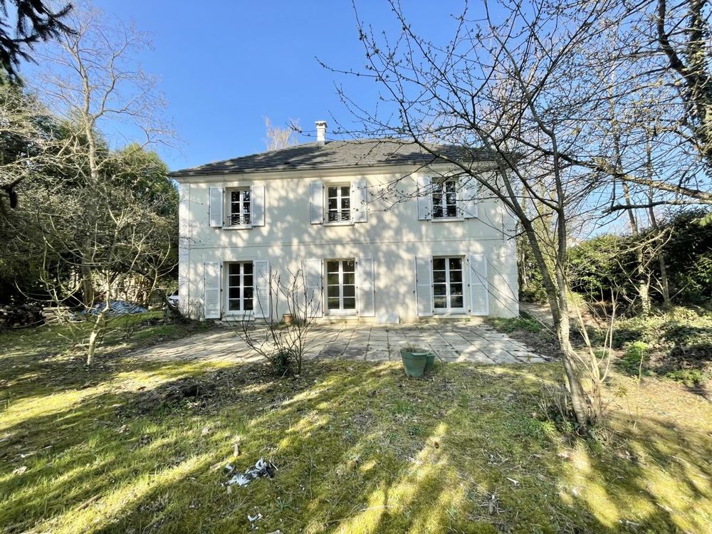 Maison 7 pièces avec sous-sol et jardin