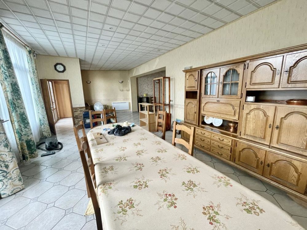 maison 6 pièces avec garage et jardinet