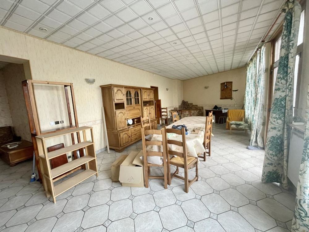 maison 6 pièces avec garage et jardinet