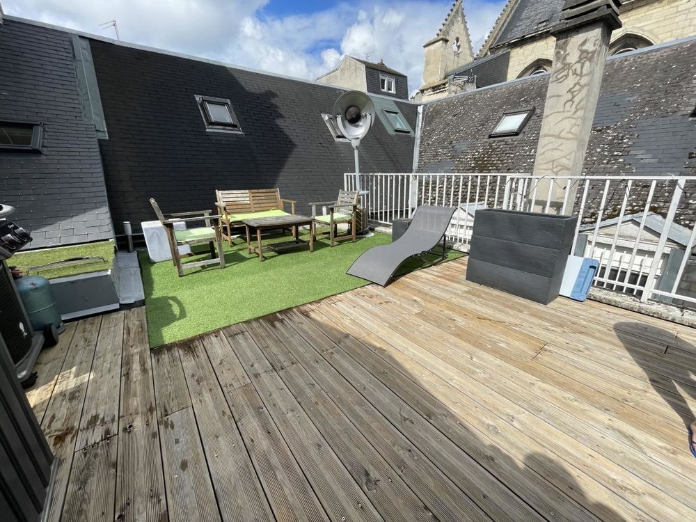Dernier étage, appartement duplex avec terrasse