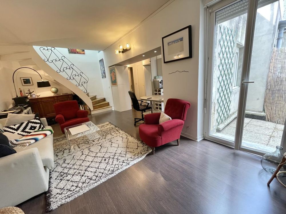 Dernier étage, appartement duplex avec terrasse