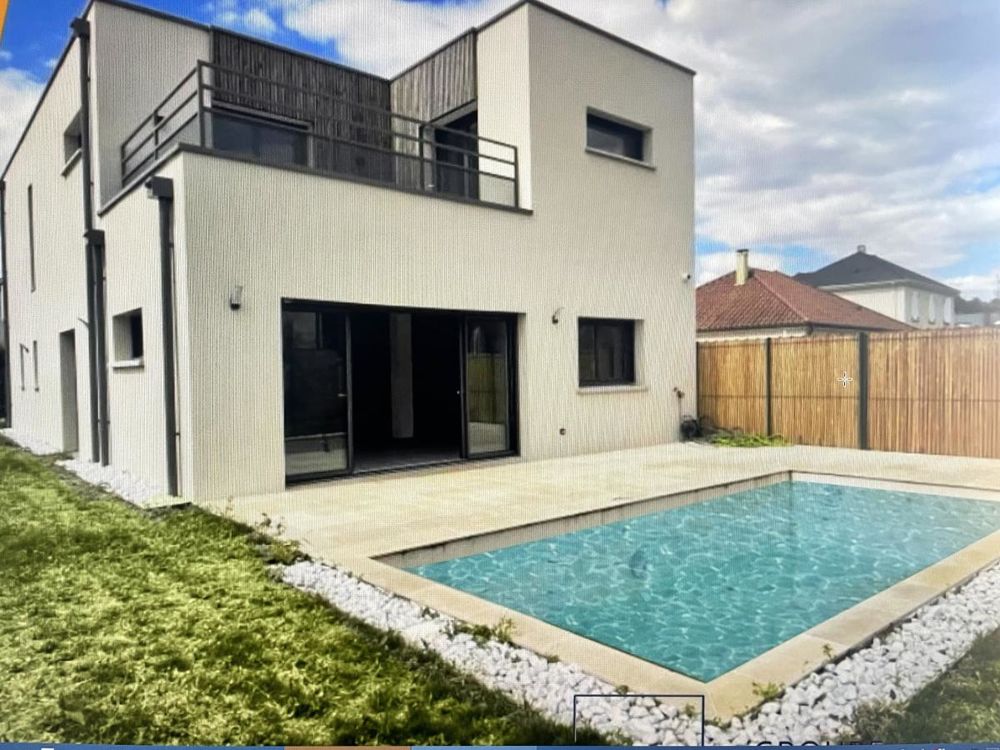 Maison contemporaine 6 pièces avec piscine