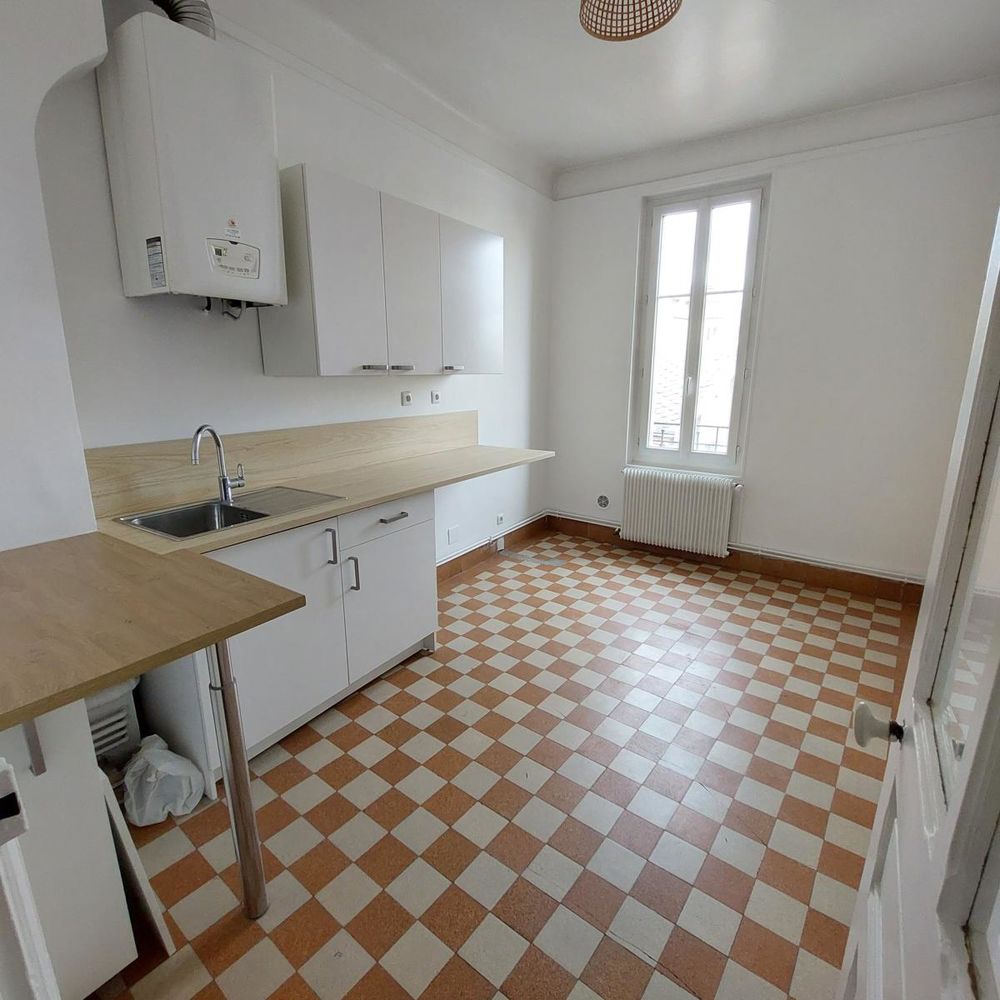 Location Type 2 dans centre ville - Secteur Hôtel de Ville