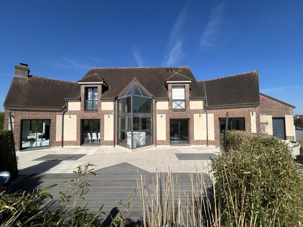 Pavillon individuel d'architecte à vendre à AWOINGT