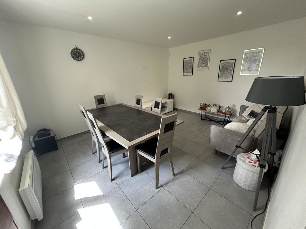 Maison semi-mitoyenne à vendre à NEUVILLE-SANT-REMY
