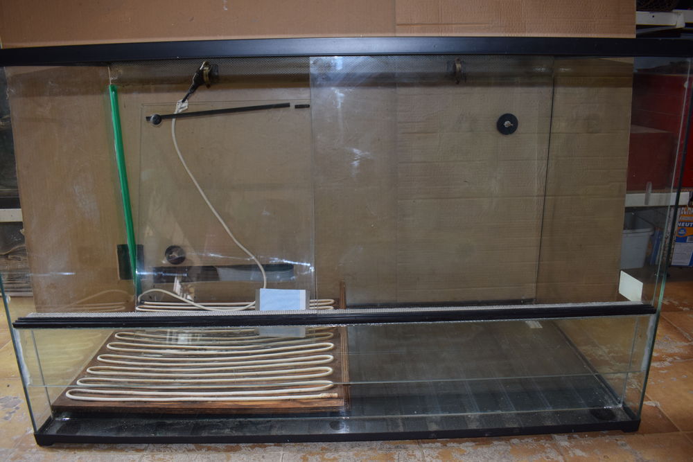 terrarium d'occasion 150 16100 Cognac