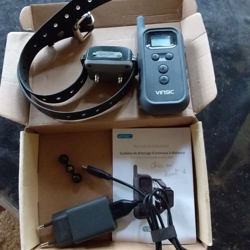 Colliers et cl&ocirc;ture  pour chien 50 24370 Simeyrols