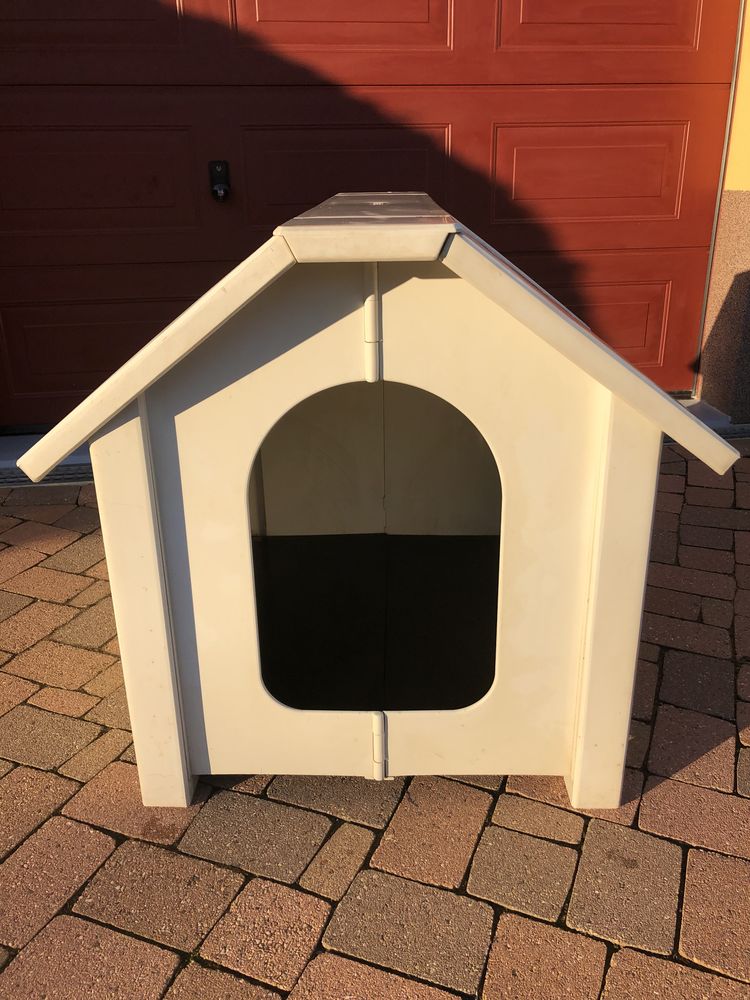 Niche pliable pour chien marque ROVERGARDEN 220 67000 Strasbourg