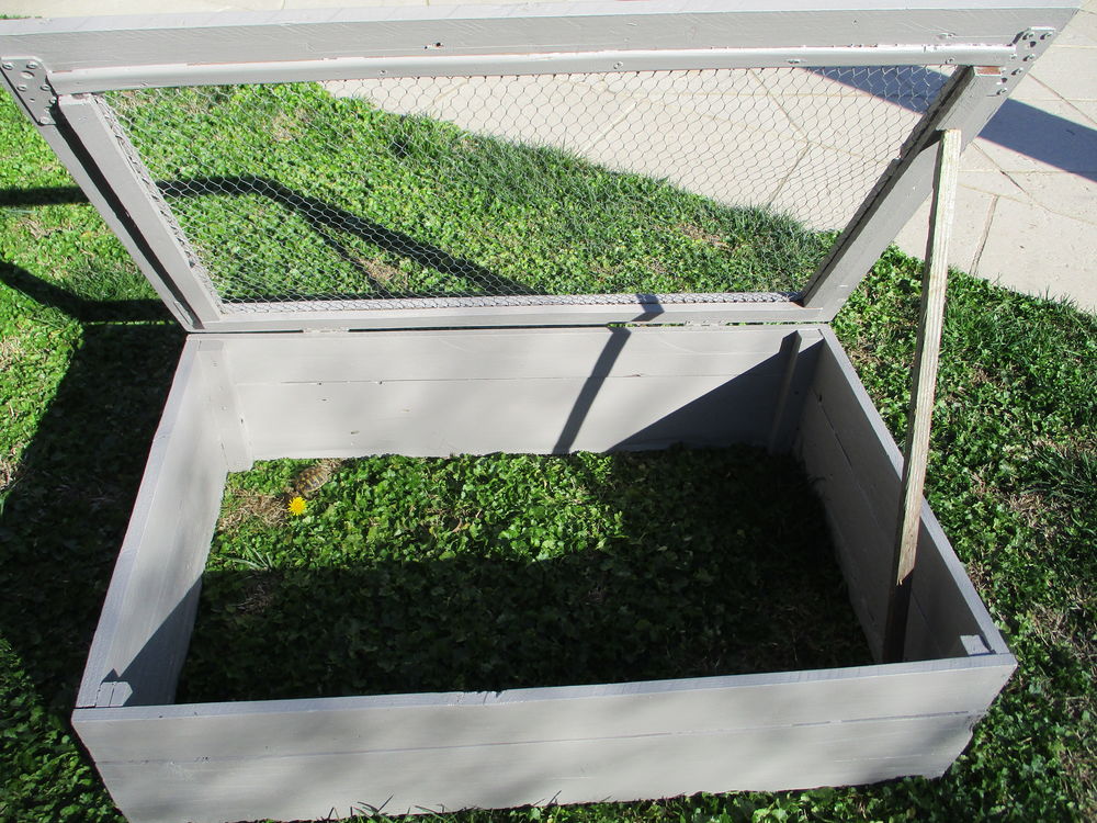 ENCLOS grillag&eacute; petits animaux 120 34740 Vendargues