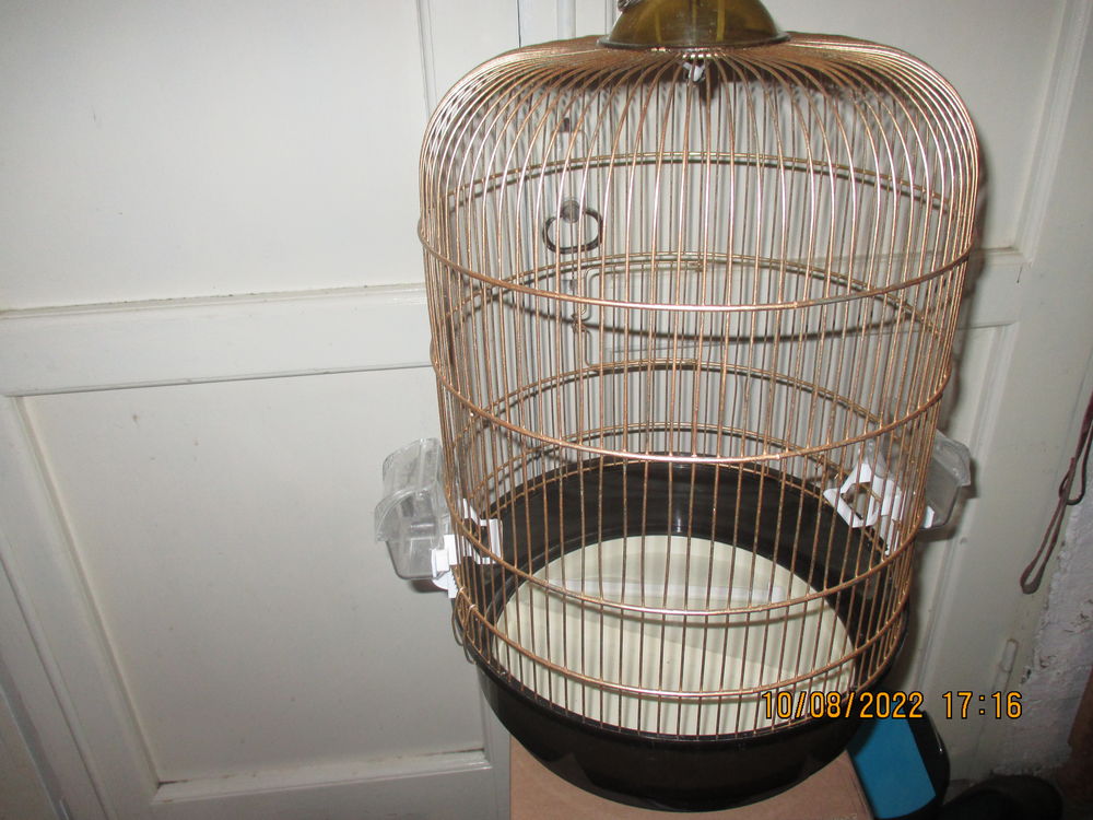cage a oiseaux 30 09100 Pamiers
