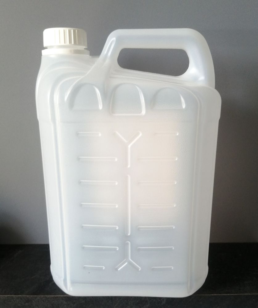 Bidon vide de 5 litres neuf 1 92800 Puteaux