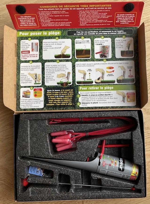 Pi&egrave;ge a taupes (Le d&eacute;taupeur Myriad) 20 76330 Petiville