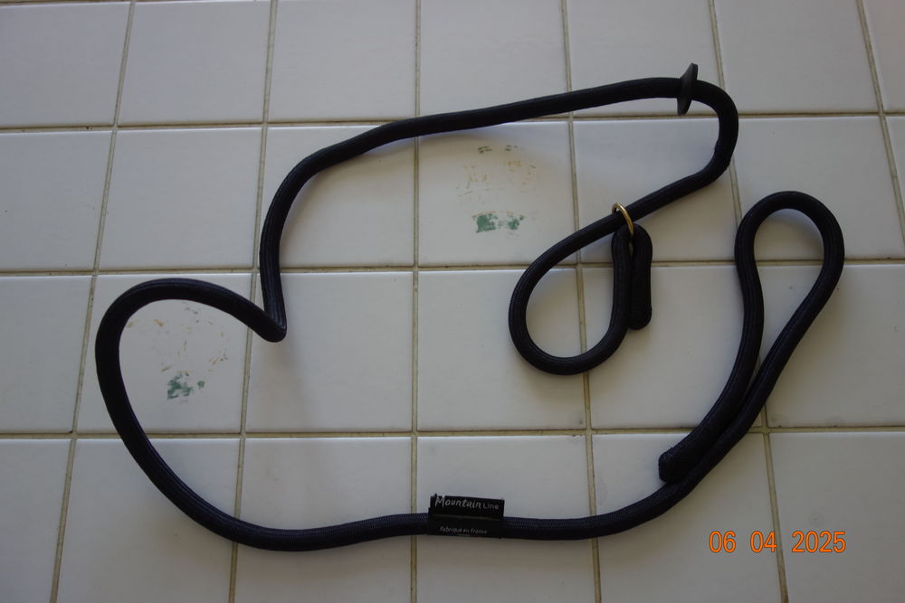 Laisse pou chien 15 78130 Les mureaux