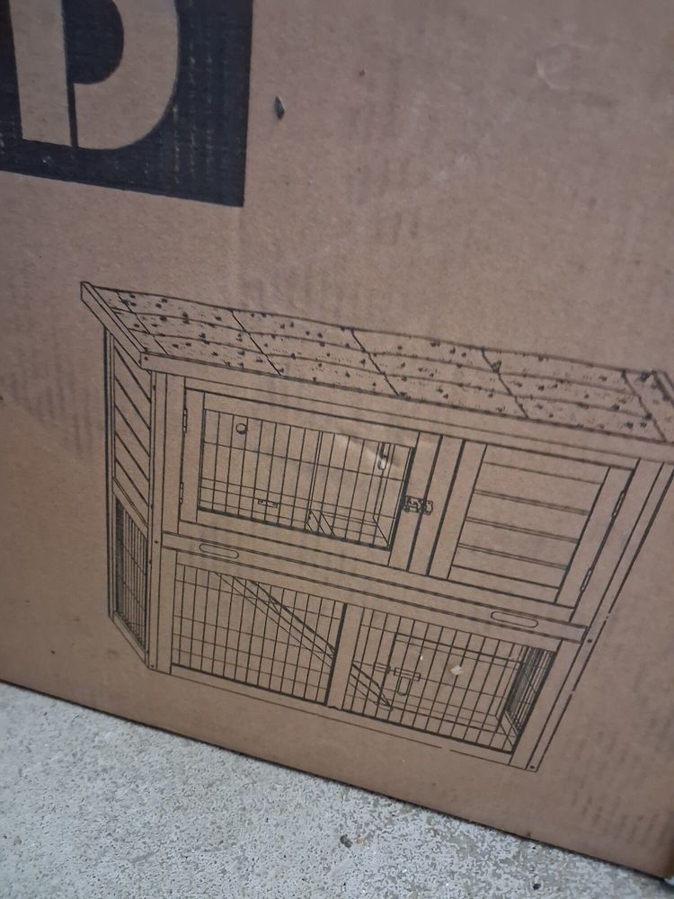 Clapier a lapin ou a cochon  d inde 100 42300 Mably