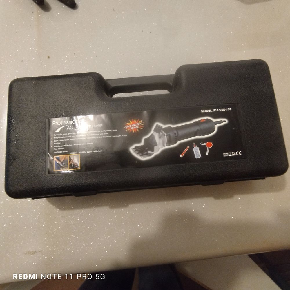 Tondeuse a moutons 200 56490 Guilliers