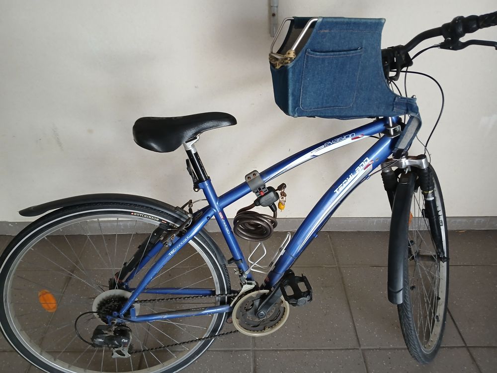 Si&egrave;ge velo pour petit chien 30 85800 Le fenouiller