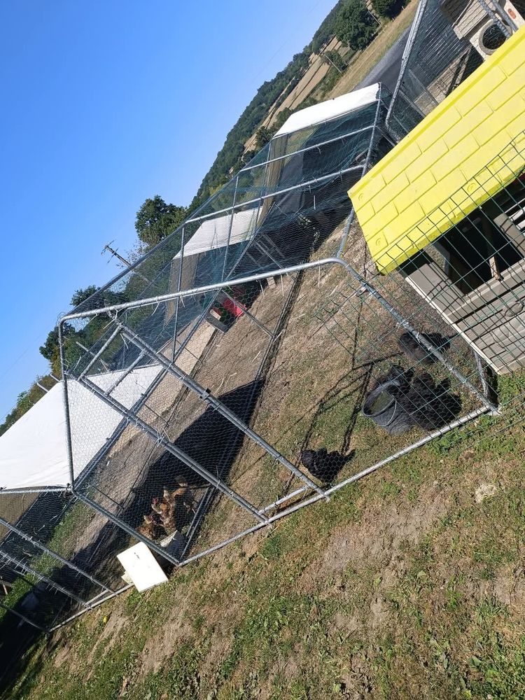 Voli&egrave;re 24m2 300 71360 �pinac