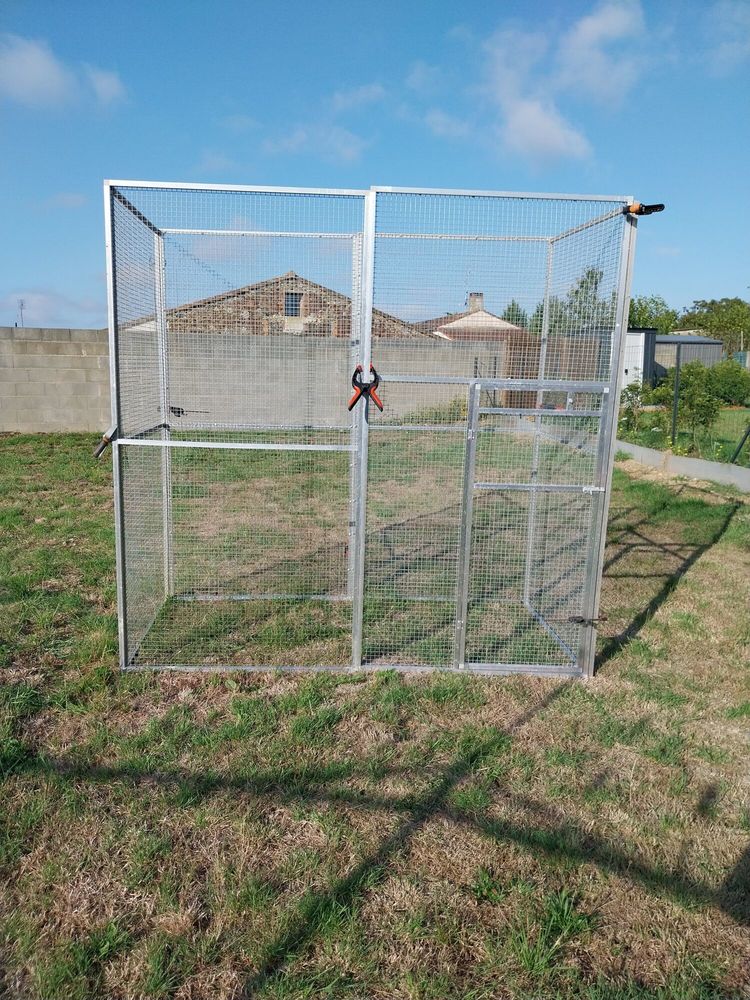 Voliere alu 380 85140 Chauch�