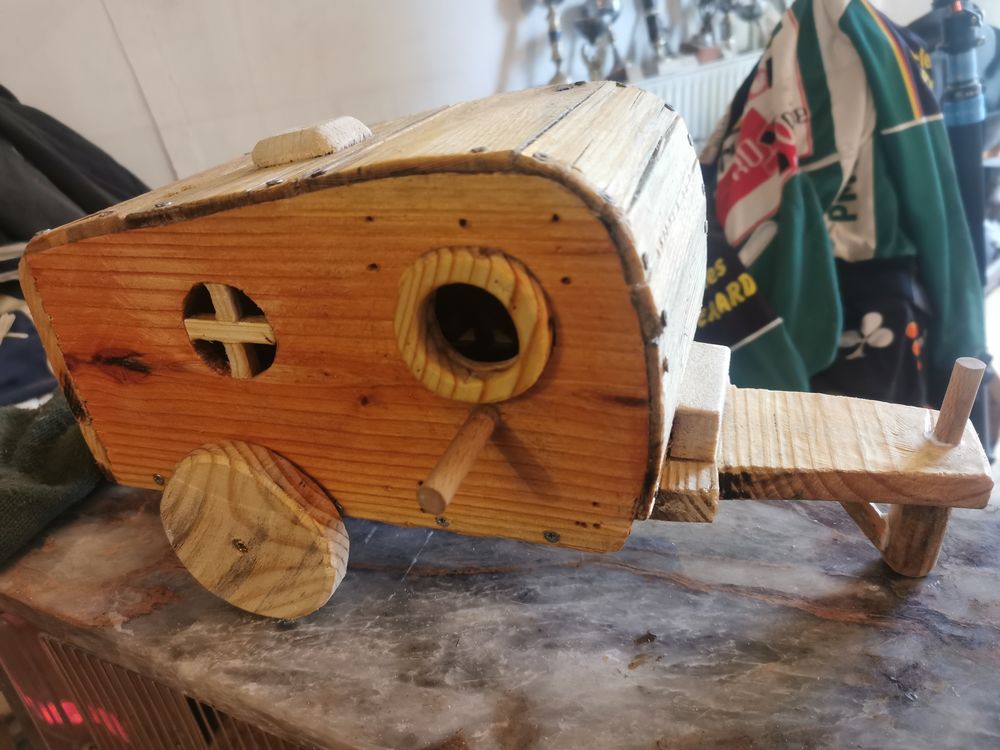 Bjr fabrication nichoirs oiseaux plusieurs mod&egrave;les diff&eacute;rent 40 62172 Bouvigny-boyeffles