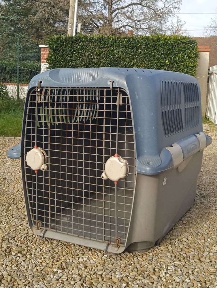 Caisse de transport Pet Cargo 700 (93 x 66 x67cm) 70 45150 Darvoy