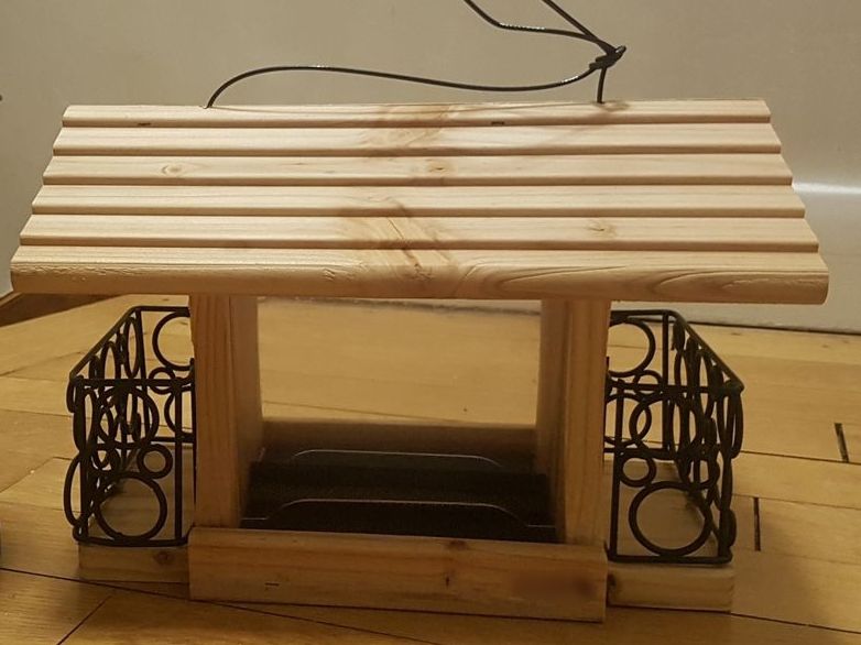 Mangeoires pour oiseaux du jardin 35 45230 La bussi�re