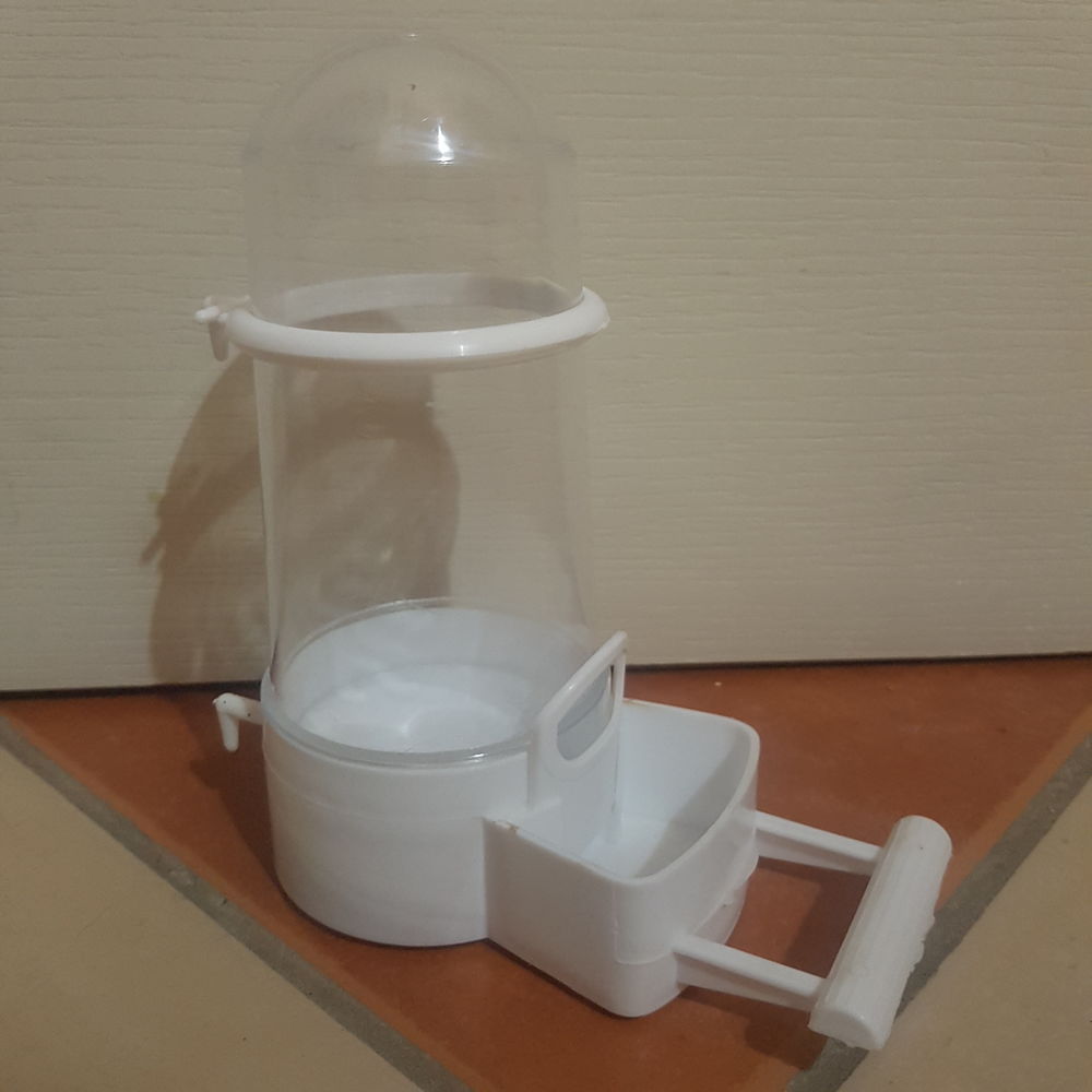 Mangeoires automatiques pour oiseaux 4 45230 La bussi�re