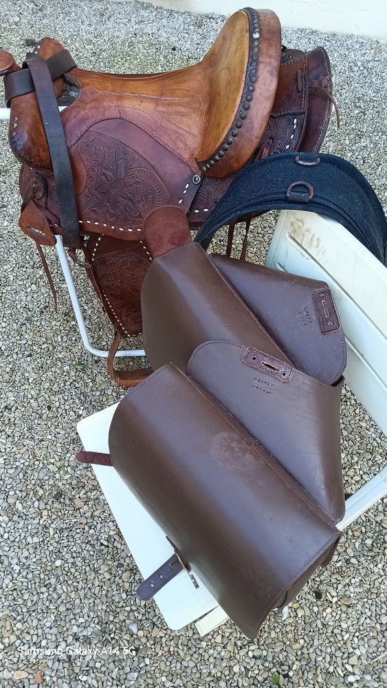 EQUITATION WESTERN 300 51300 Vitry-le-fran�ois