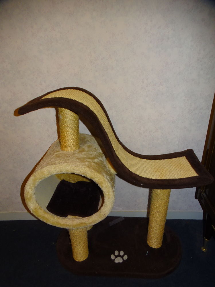 Arbre &agrave; chat 20 71100 Chalon-sur-sa�ne