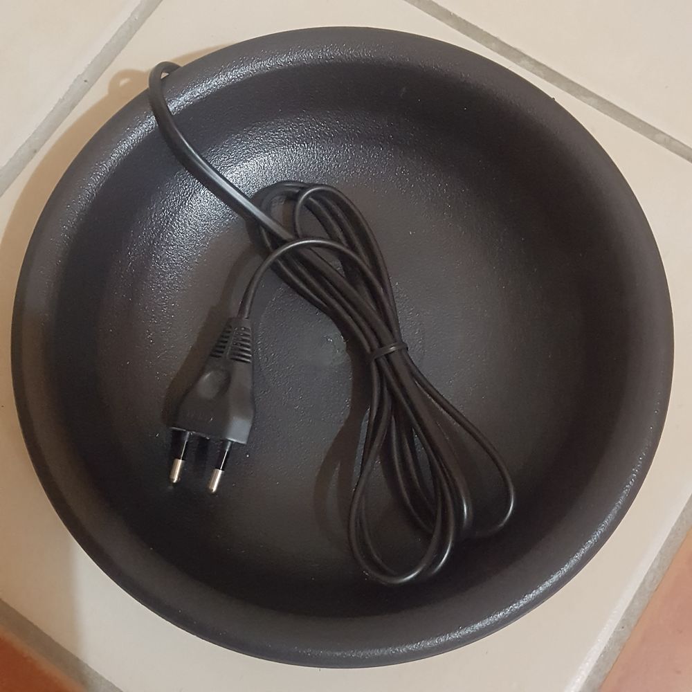 Lot de 8 nids chauffants pour pigeons colombes tourterelles 300 45230 La bussi�re