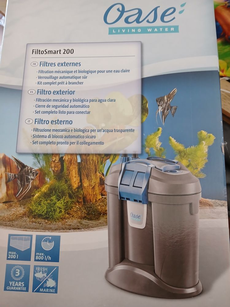 un filtre pour aquarium tr&egrave;s peu servi 50 63310 Randan