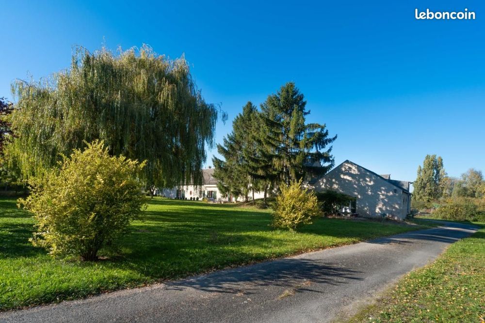 belle demeure propriété sur orléans ingré saran orme