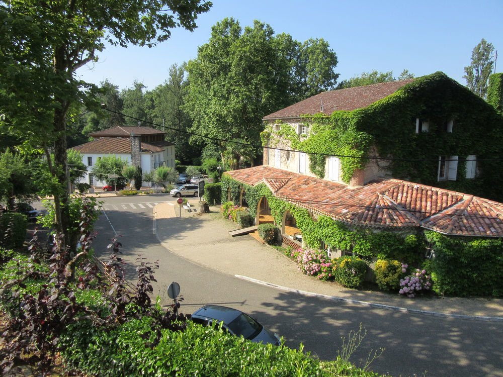 T1 Bis meublé parking wifi Laverie