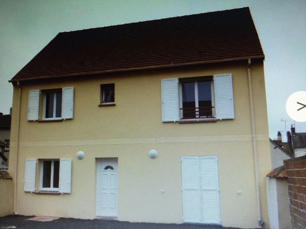 APPARTEMENT F/3 LIBRE AU 18 MARS 2026
