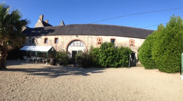 Salle de réceptions + habitation attenante 150 m2