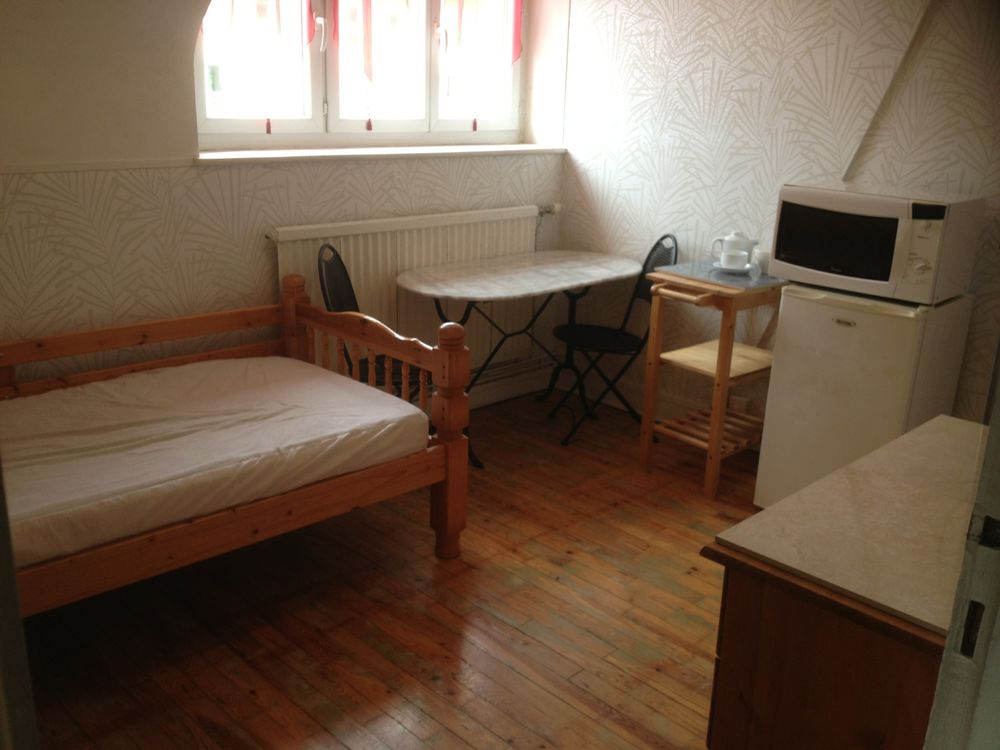 chambre meublé indépendante chez l'habitant av internet TCC