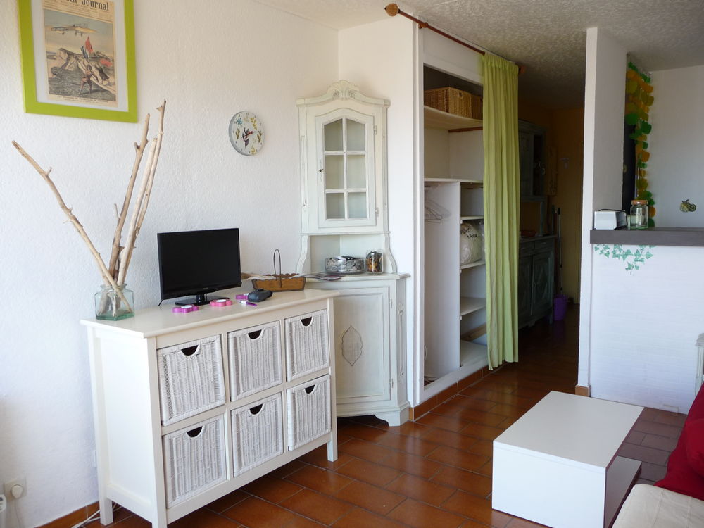 STUDIO CLIMATISE+PARKING ETUDIANT