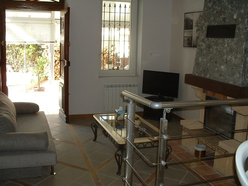 Très Bel Meublé T2 Appartement avec jardin + Cellier Privé