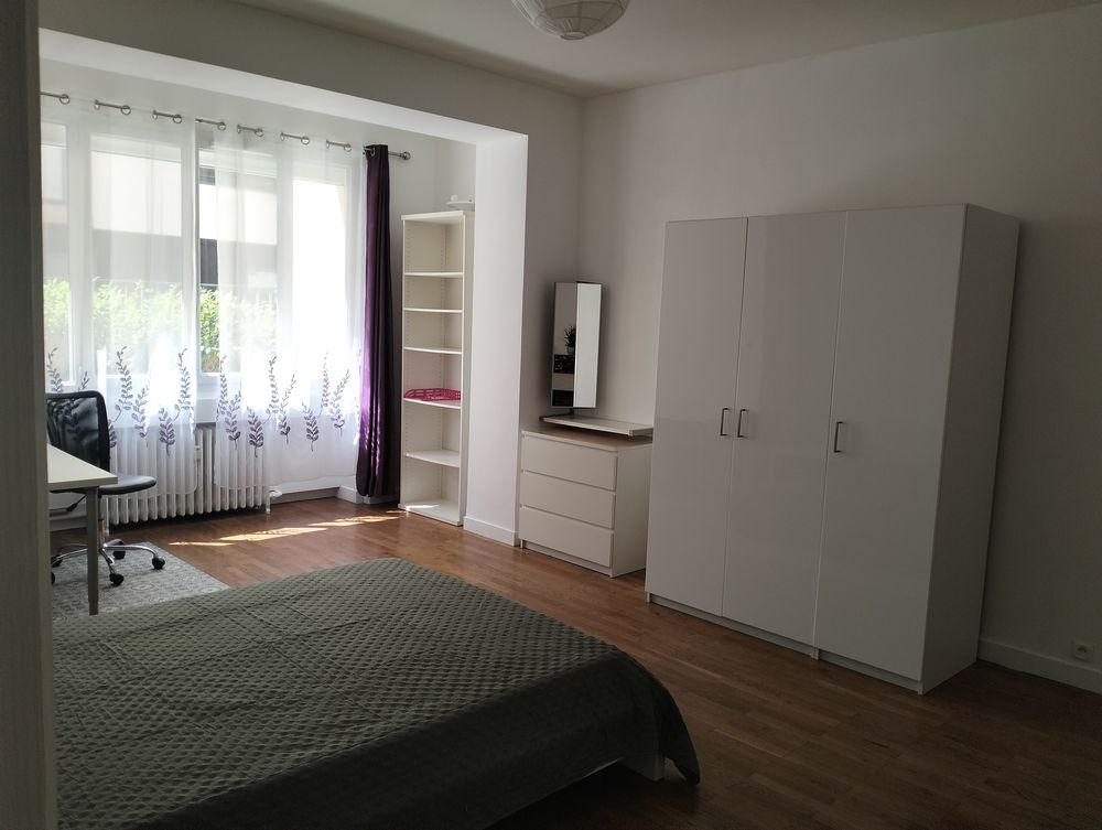 Appartement MEUBLE rue Désiré Claude