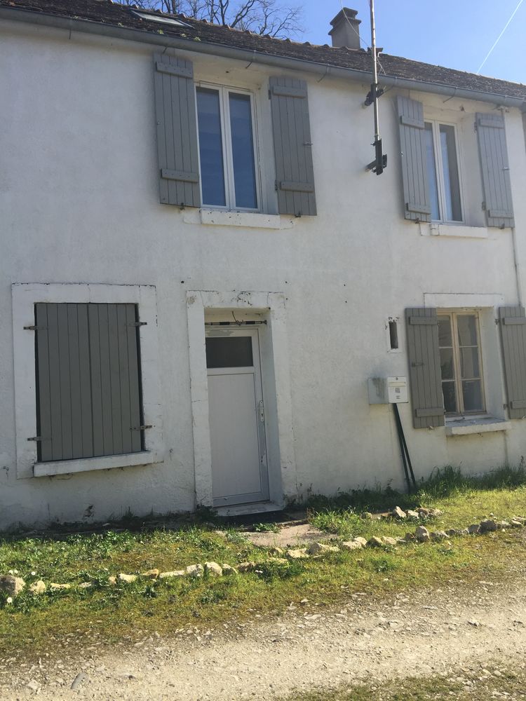 Appartement 85m2 Triplex 3 pièces.899€ Libre de suite
