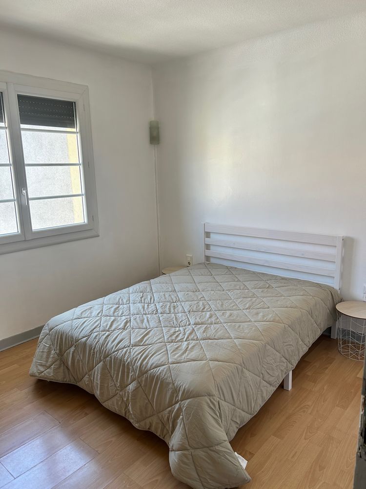 Appartement T3 meublé dernier étage secteur Lycée Arago